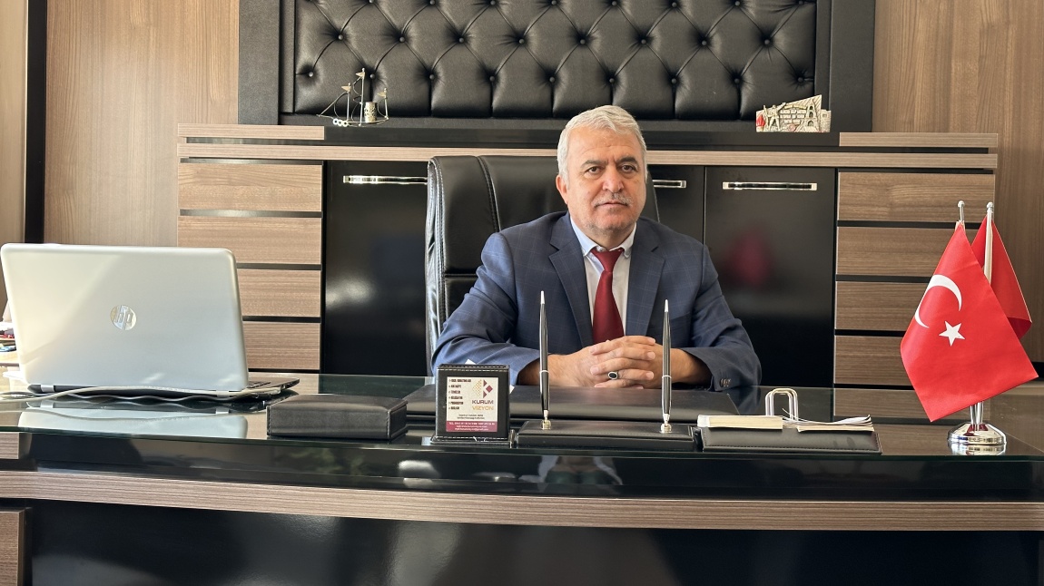 Mehmet KILINÇER - Okul Müdürü 